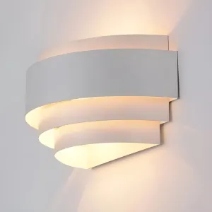 CrescentWave Light - Moderne Halbmond Metall-Wandleuchte