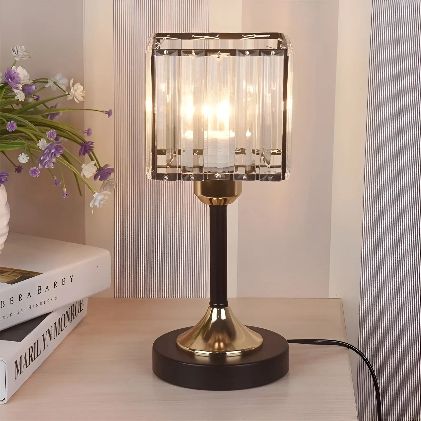 GlowGem Lamp - Nordische USB-Lade-Kristall-LED-Tischlampe