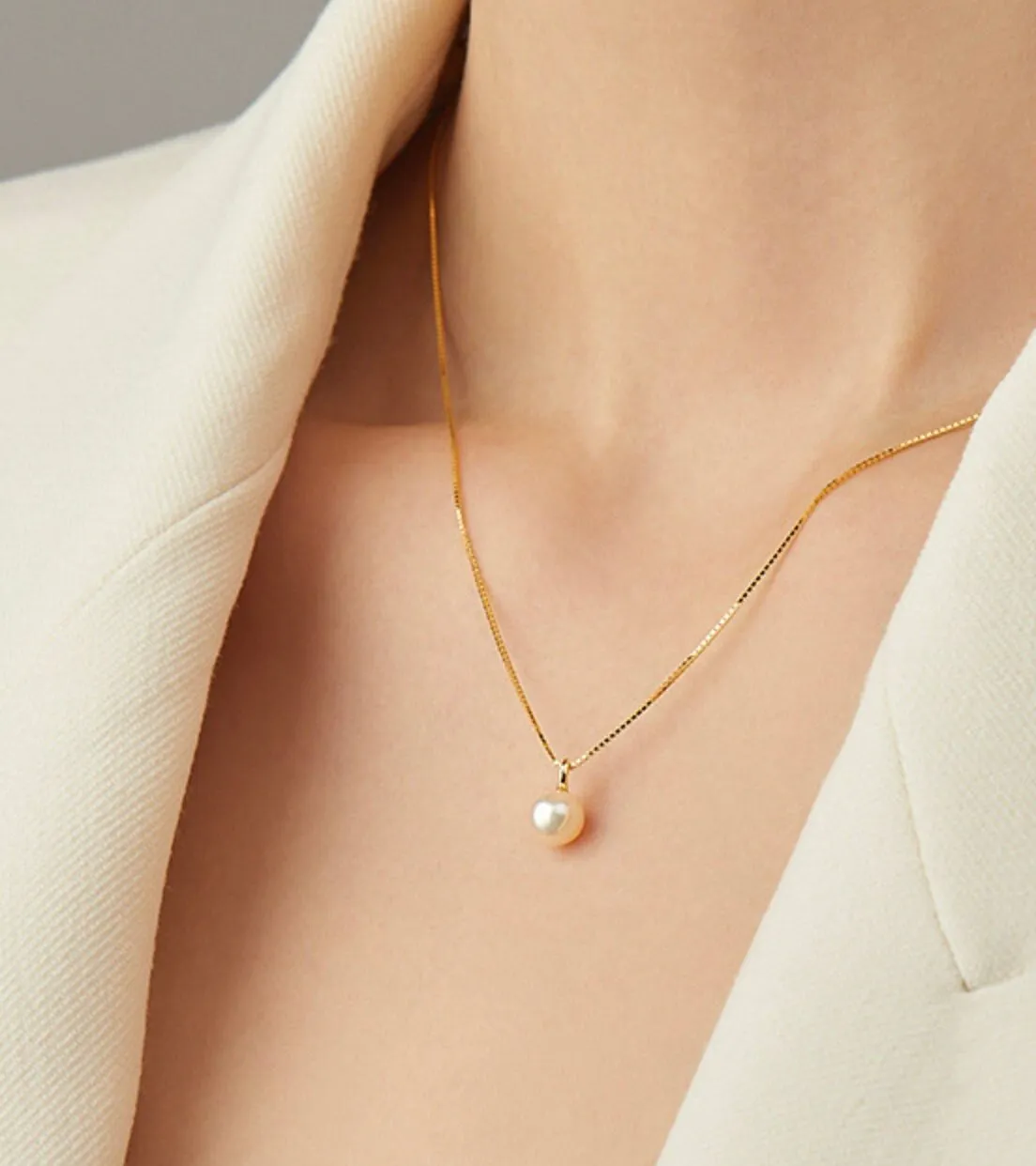 S925 Silver Necklace w. Dainty Floating Pearl Pendant | Minimalist Chic