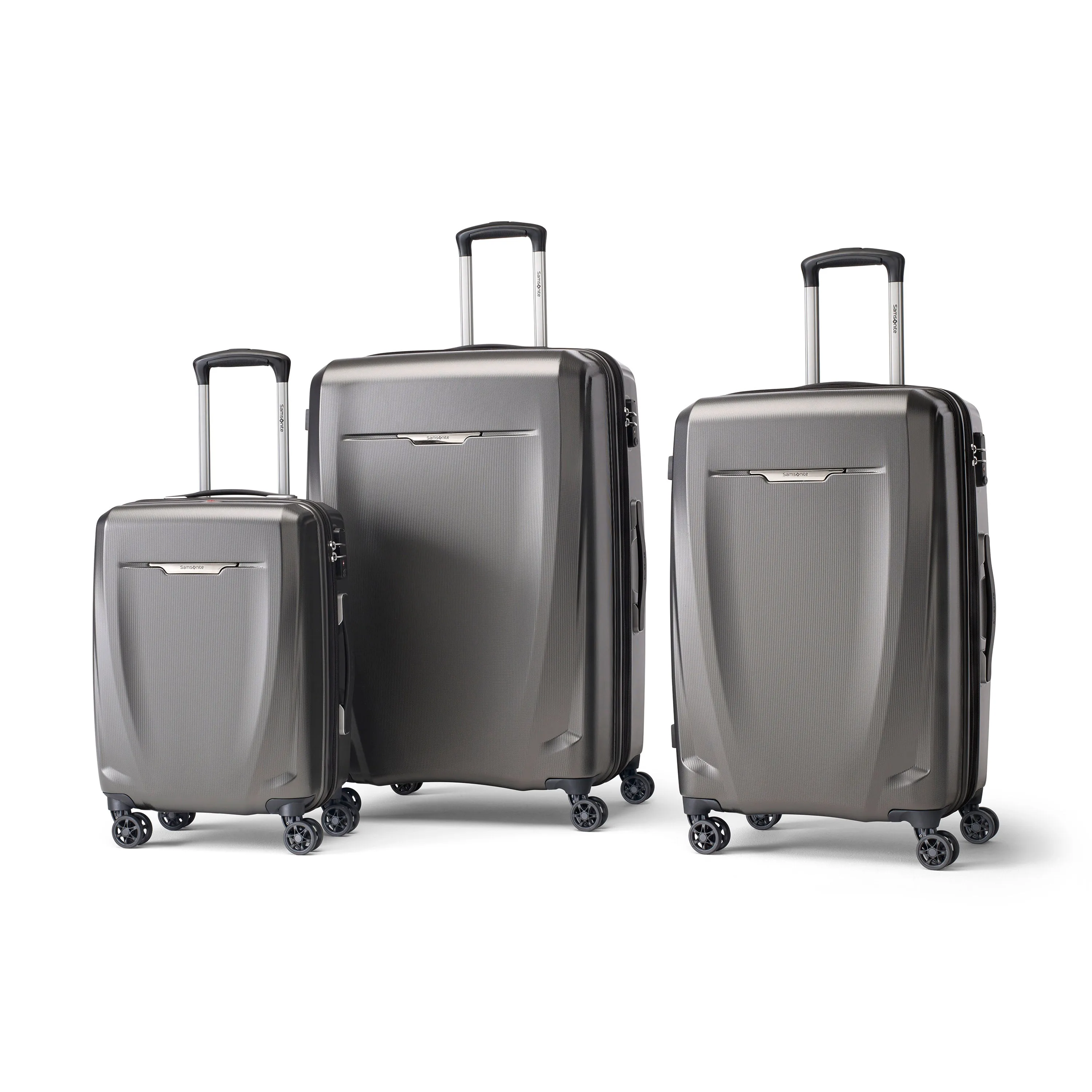 SAMSONITE PURSUIT DLX PLUS SPINNER CARRY-ON™