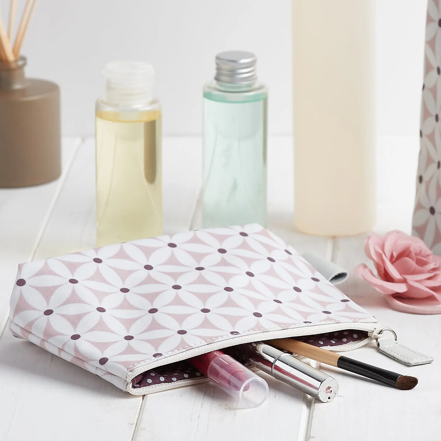 'Starflower' Makeup Bag - Blush